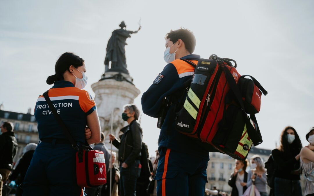 Helping a Colleague in Crisis: What to Say and What Not to Say in Emergency Services