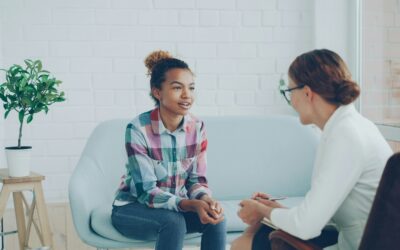 Choosing a Counsellor: Understanding the Differences Between a Psychotherapist, Psychologist, and Psychiatrist